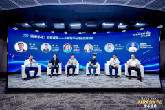 影响着教师的脚色定位和讲授模式