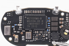 荣耀亲选TiinLabS7实无线降噪搭载WUQI物奇WQ7034AP蓝